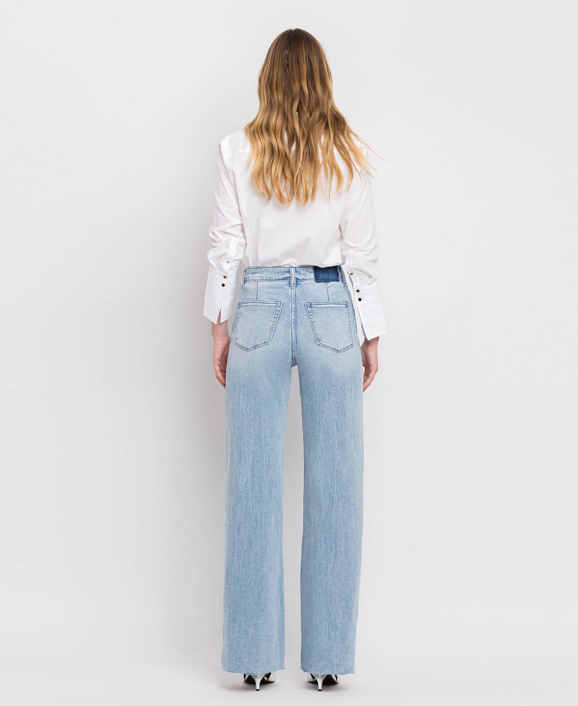 Super High-Rise Wide Leg Jean