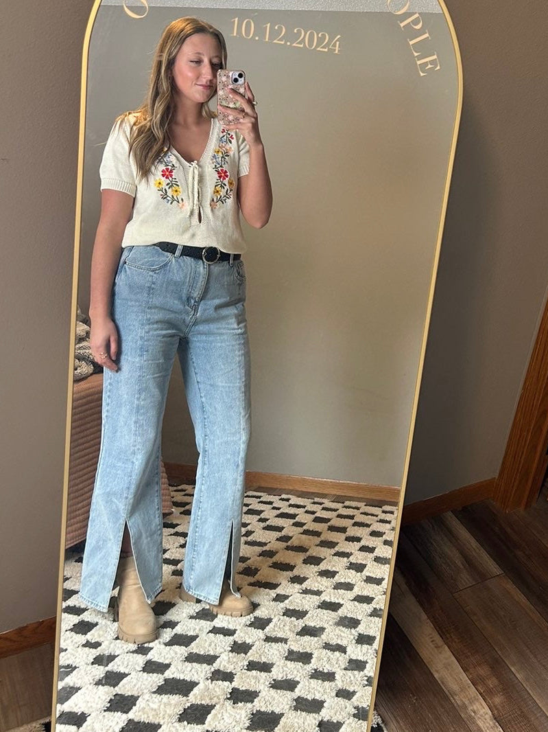 Knitted Flower Embroidered Top