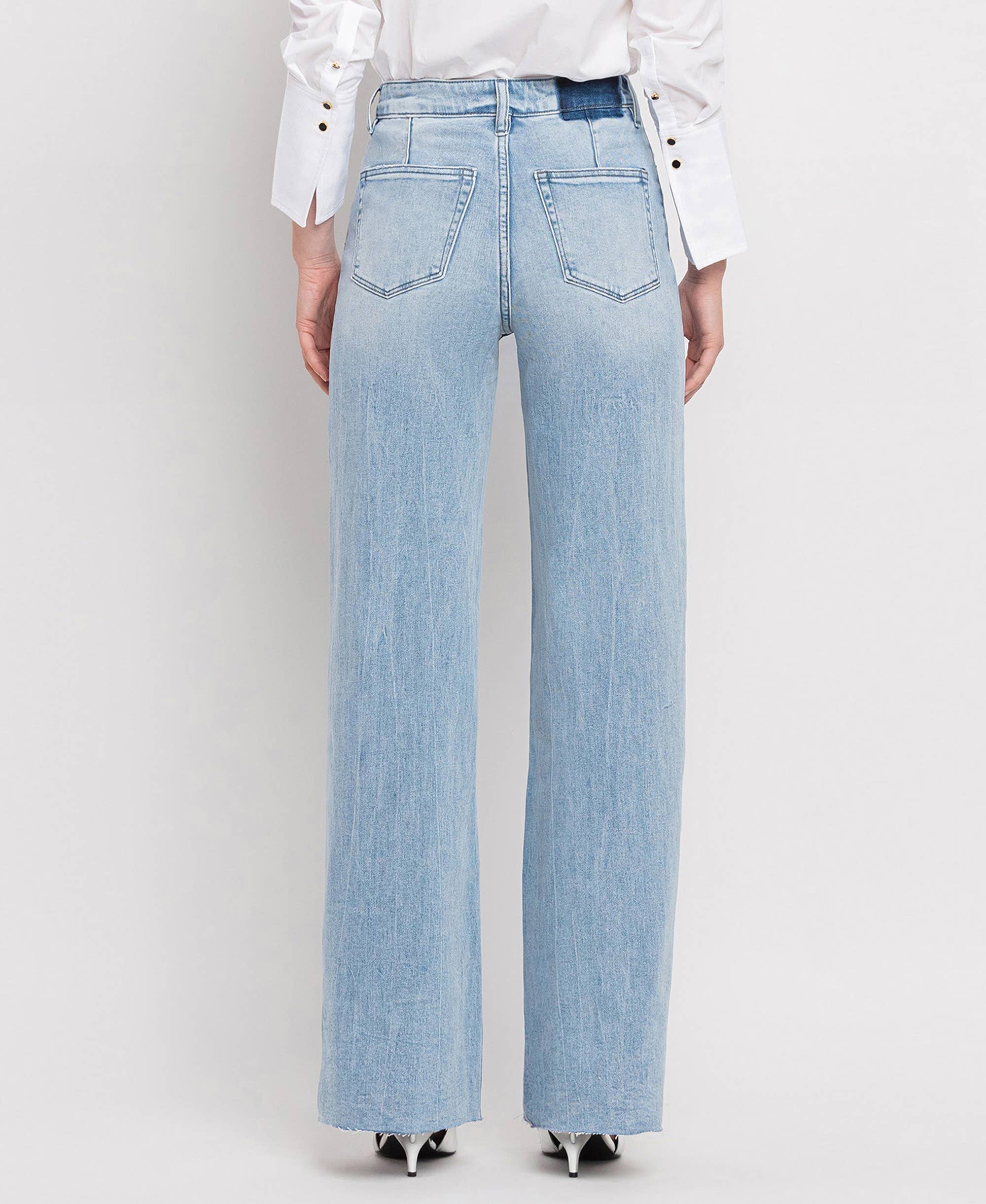 Super High-Rise Wide Leg Jean