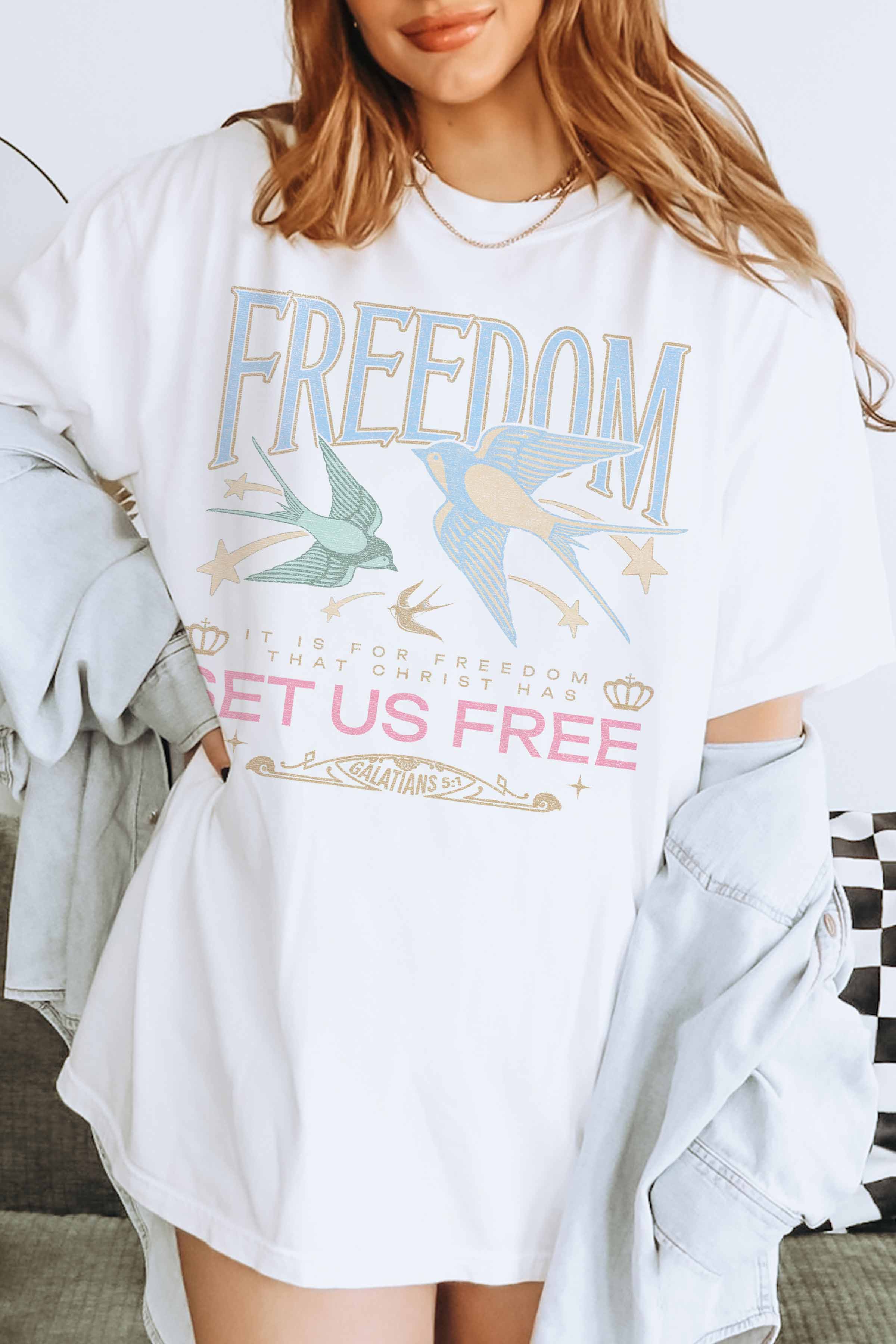 FREEDOM SET US FREE OVERSIZED GRAPHIC TEE