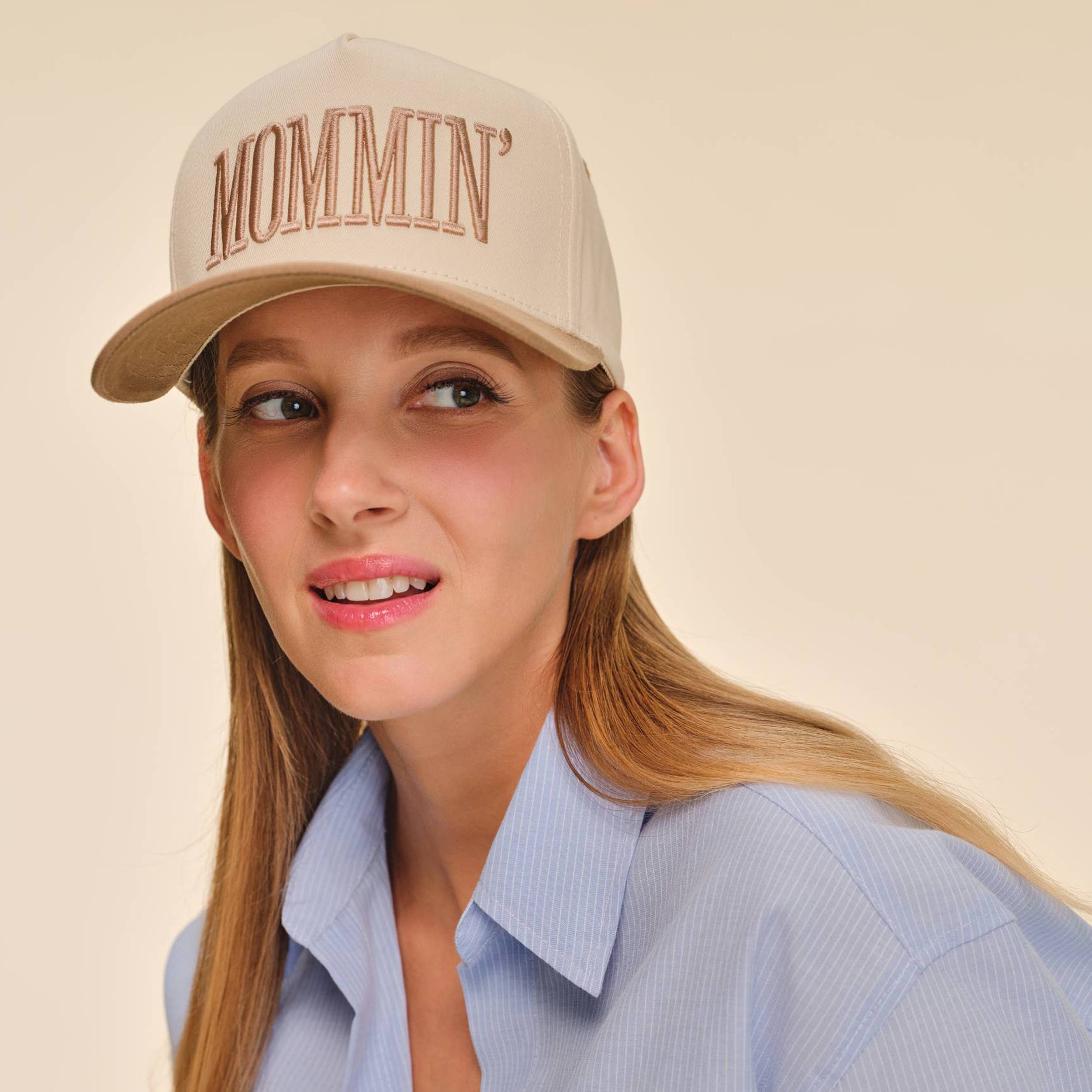 MOMMIN Two Tone Trucker Hat